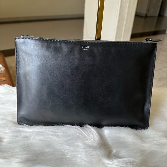 Auth Fendi Clutch - Picture 4 of 15